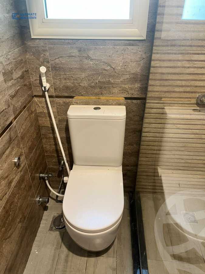 https://aqarmap.com.eg/ar/listing/6179562-for-rent-cairo-new-cairo-compounds-stwn-ryzydns-by-ar-y-llttwyr