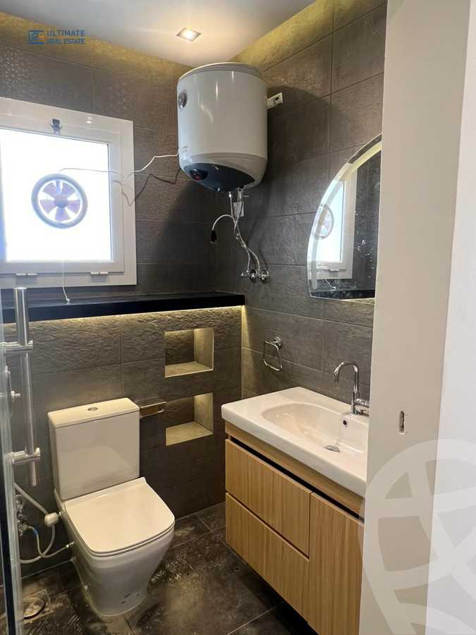 https://aqarmap.com.eg/ar/listing/6189647-for-rent-cairo-new-cairo-compounds-hyde-park-park-corner-hyde-park