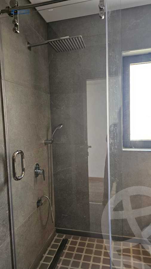 https://aqarmap.com.eg/en/listing/6197482-for-rent-cairo-new-cairo-compounds-lakeview-residence