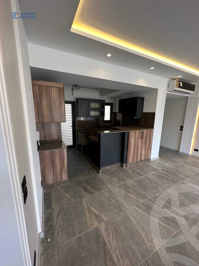 https://aqarmap.com.eg/en/listing/6197492-for-rent-cairo-new-cairo-compounds-lakeview-residence