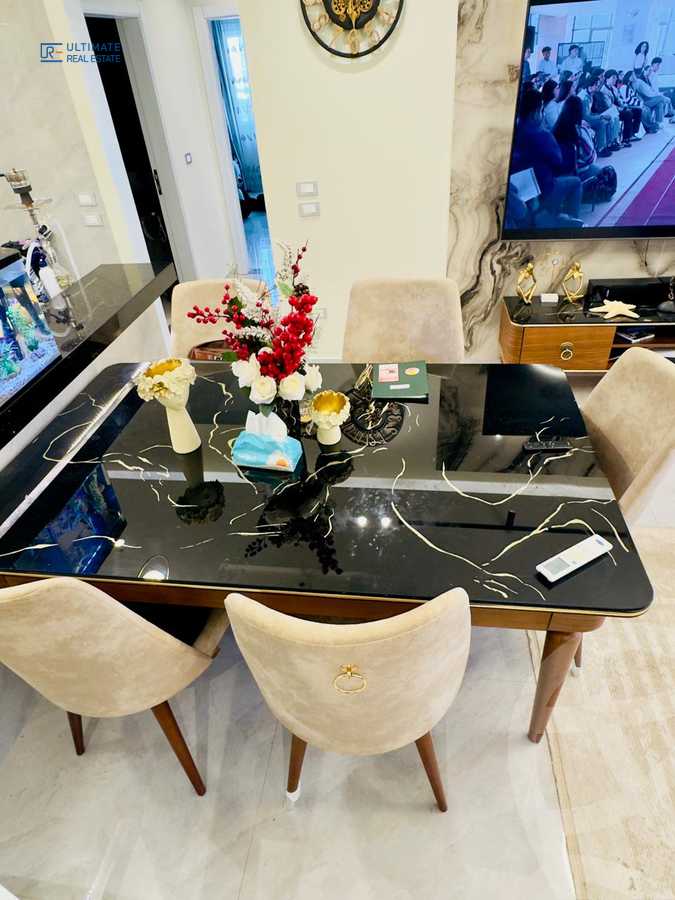 https://aqarmap.com.eg/ar/listing/6202296-for-rent-cairo-new-cairo-compounds-hyde-park-centre-ville-hyde-park