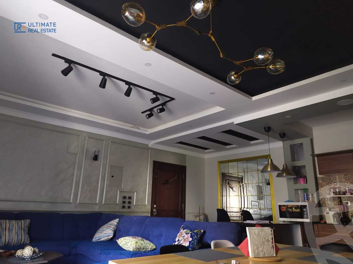 https://aqarmap.com.eg/ar/listing/6202306-for-sale-cairo-new-cairo-compounds-hyde-park-centre-ville-hyde-park