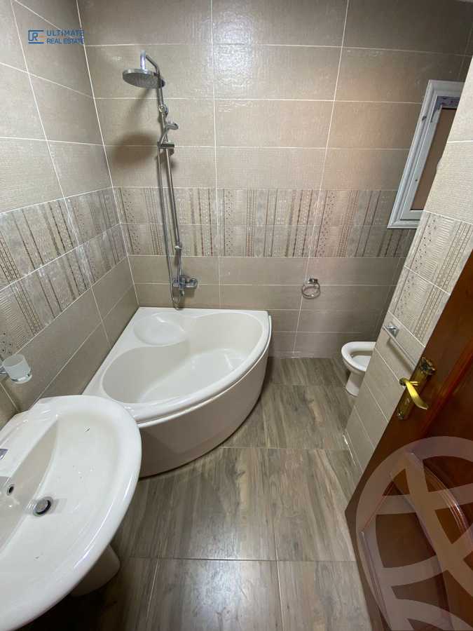 https://aqarmap.com.eg/ar/listing/6202577-for-rent-cairo-new-cairo-compounds-the-square