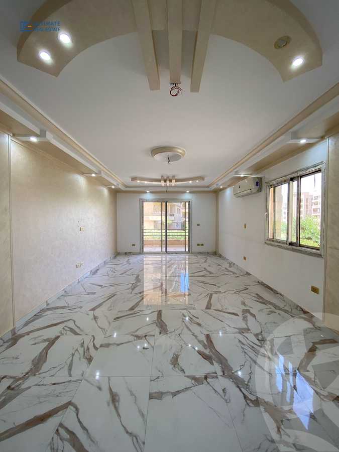 https://aqarmap.com.eg/ar/listing/6202577-for-rent-cairo-new-cairo-compounds-the-square