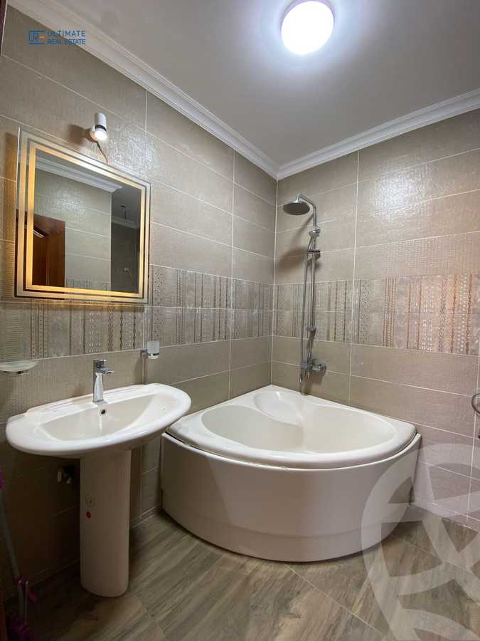 https://aqarmap.com.eg/ar/listing/6202577-for-rent-cairo-new-cairo-compounds-the-square