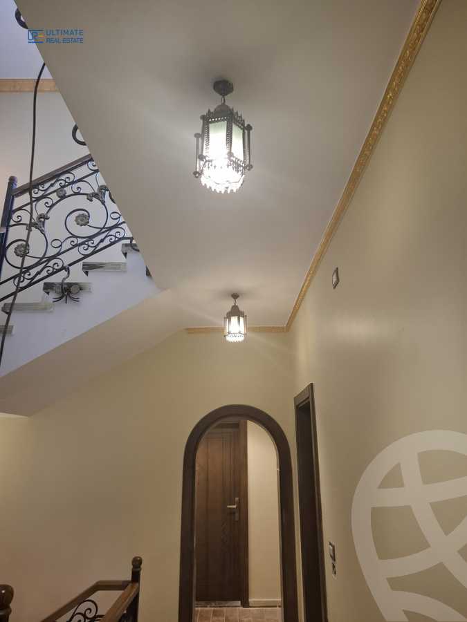 https://aqarmap.com.eg/ar/listing/6208852-for-rent-cairo-new-cairo-compounds-hyde-park-centre-ville-hyde-park