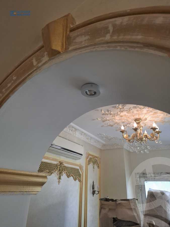 https://aqarmap.com.eg/ar/listing/6208852-for-rent-cairo-new-cairo-compounds-hyde-park-centre-ville-hyde-park