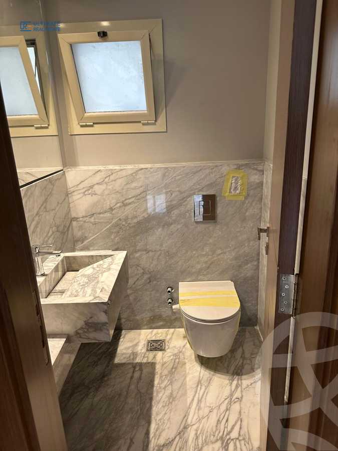https://aqarmap.com.eg/en/listing/6208978-for-rent-cairo-new-cairo-compounds-cairo-festival-city-cairo-festival-city-mall-cfc-mall