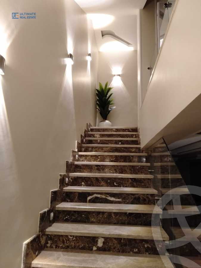 https://aqarmap.com.eg/ar/listing/6215688-for-rent-cairo-new-cairo-compounds-mountain-view-hyde-park