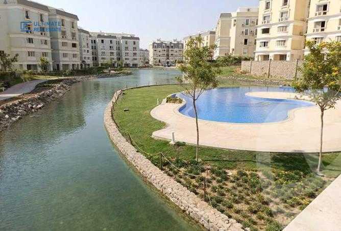 https://aqarmap.com.eg/ar/listing/6215688-for-rent-cairo-new-cairo-compounds-mountain-view-hyde-park