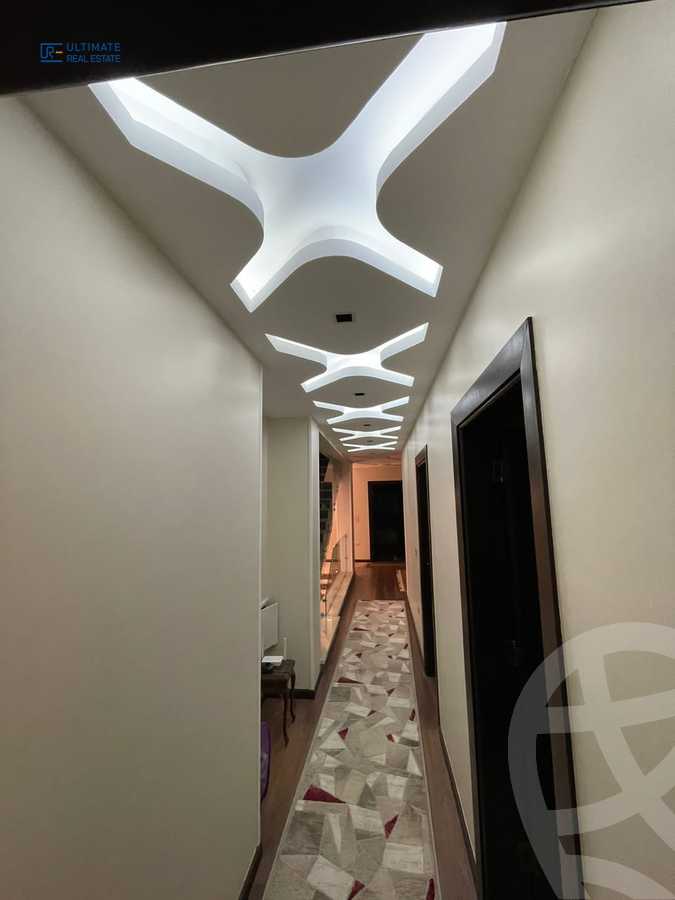 https://aqarmap.com.eg/ar/listing/6215688-for-rent-cairo-new-cairo-compounds-mountain-view-hyde-park