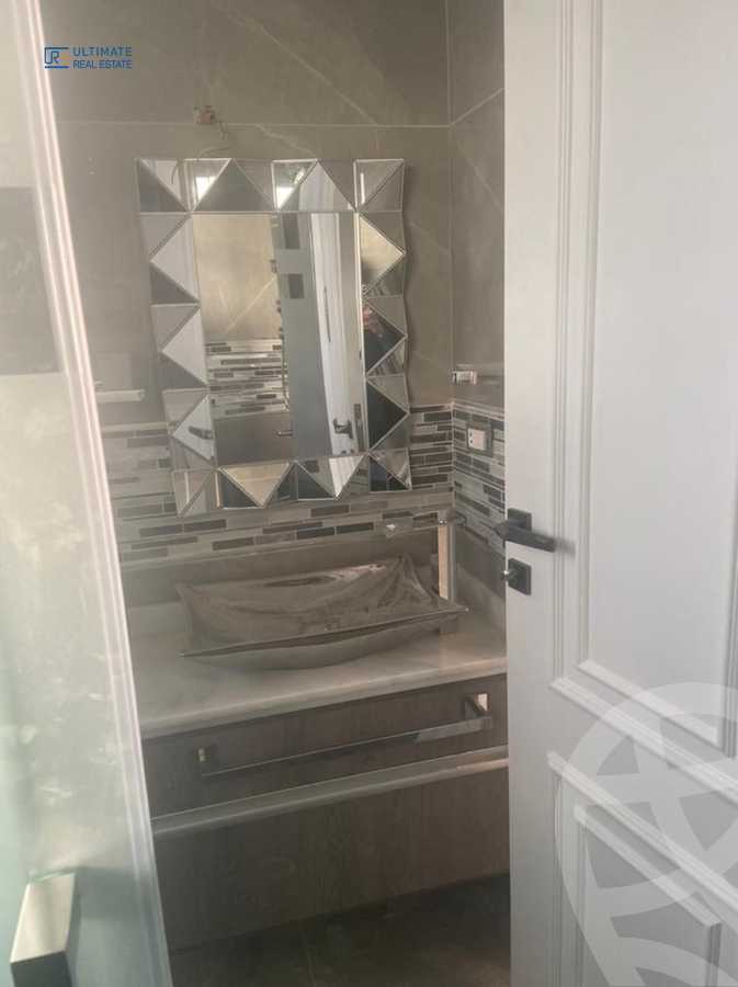 https://aqarmap.com.eg/en/listing/6216365-for-rent-cairo-new-cairo-compounds-mountain-view-hyde-park