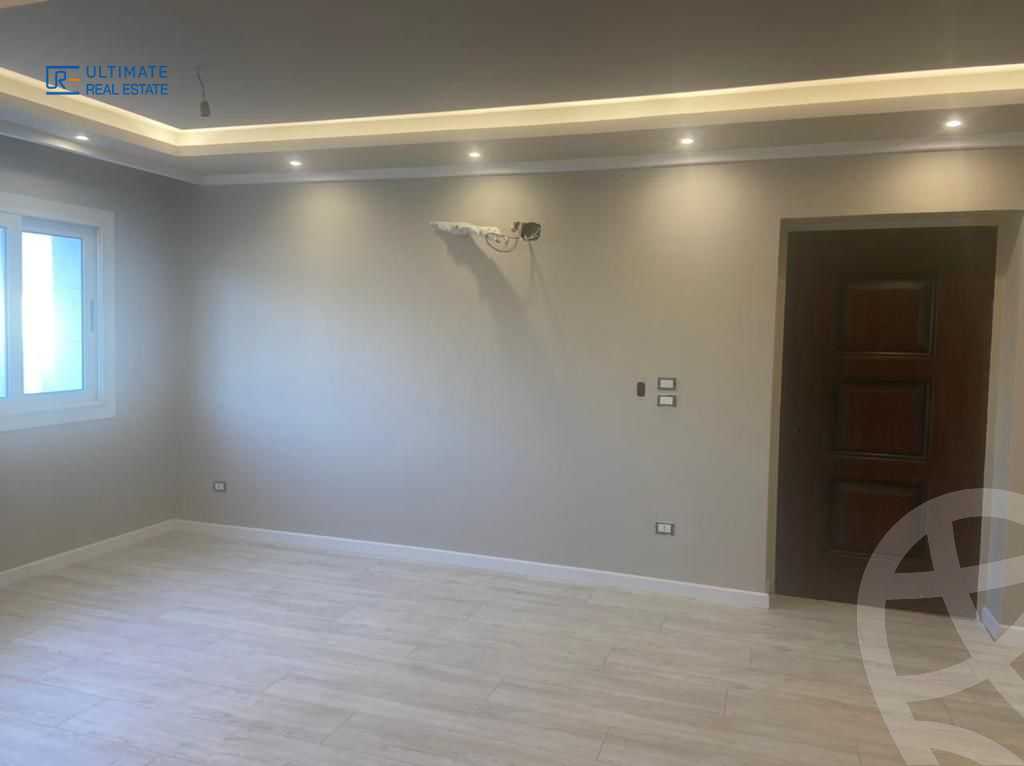 https://aqarmap.com.eg/en/listing/6216365-for-rent-cairo-new-cairo-compounds-mountain-view-hyde-park