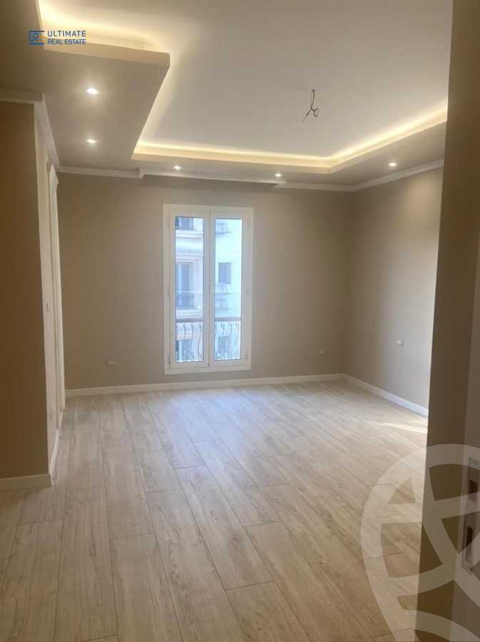https://aqarmap.com.eg/en/listing/6216365-for-rent-cairo-new-cairo-compounds-mountain-view-hyde-park