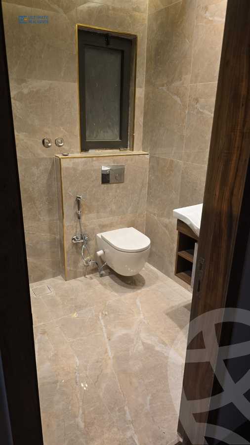 https://aqarmap.com.eg/ar/listing/6227550-for-rent-cairo-new-cairo-compounds-lakeview-residence