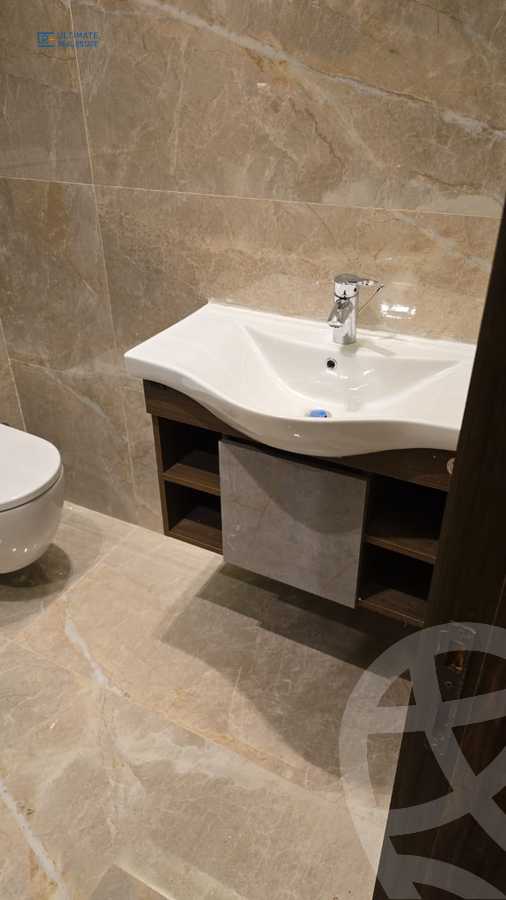 https://aqarmap.com.eg/ar/listing/6227550-for-rent-cairo-new-cairo-compounds-lakeview-residence