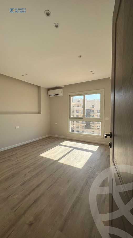 https://aqarmap.com.eg/ar/listing/6230354-for-rent-cairo-new-cairo-compounds-mwntn-fyw-y-syty-mountain-park-mountain-view-icity
