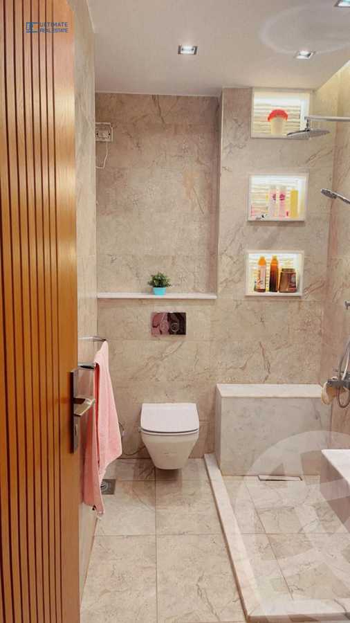 https://aqarmap.com.eg/en/listing/6230378-for-rent-cairo-new-cairo-compounds-hyde-park-centre-ville-hyde-park