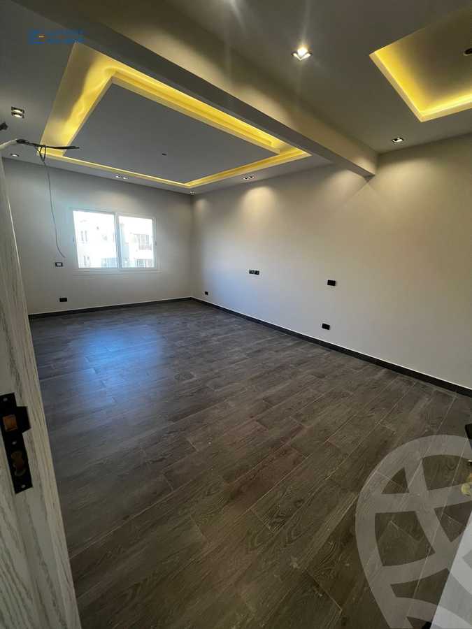 https://aqarmap.com.eg/ar/listing/6237515-for-rent-cairo-new-cairo-compounds-mivida-mivida-business-park-emaar