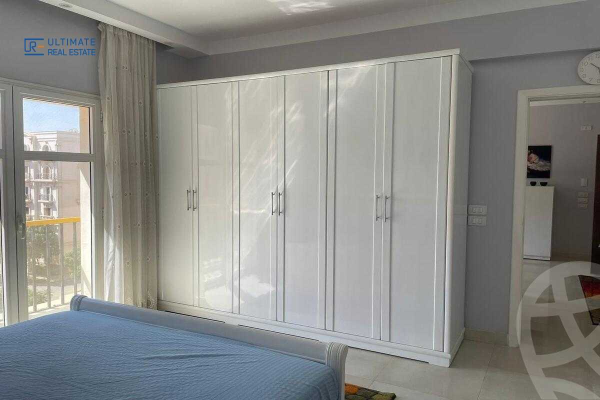 https://aqarmap.com.eg/ar/listing/6237659-for-rent-cairo-new-cairo-compounds-hyde-park-centre-ville-hyde-park