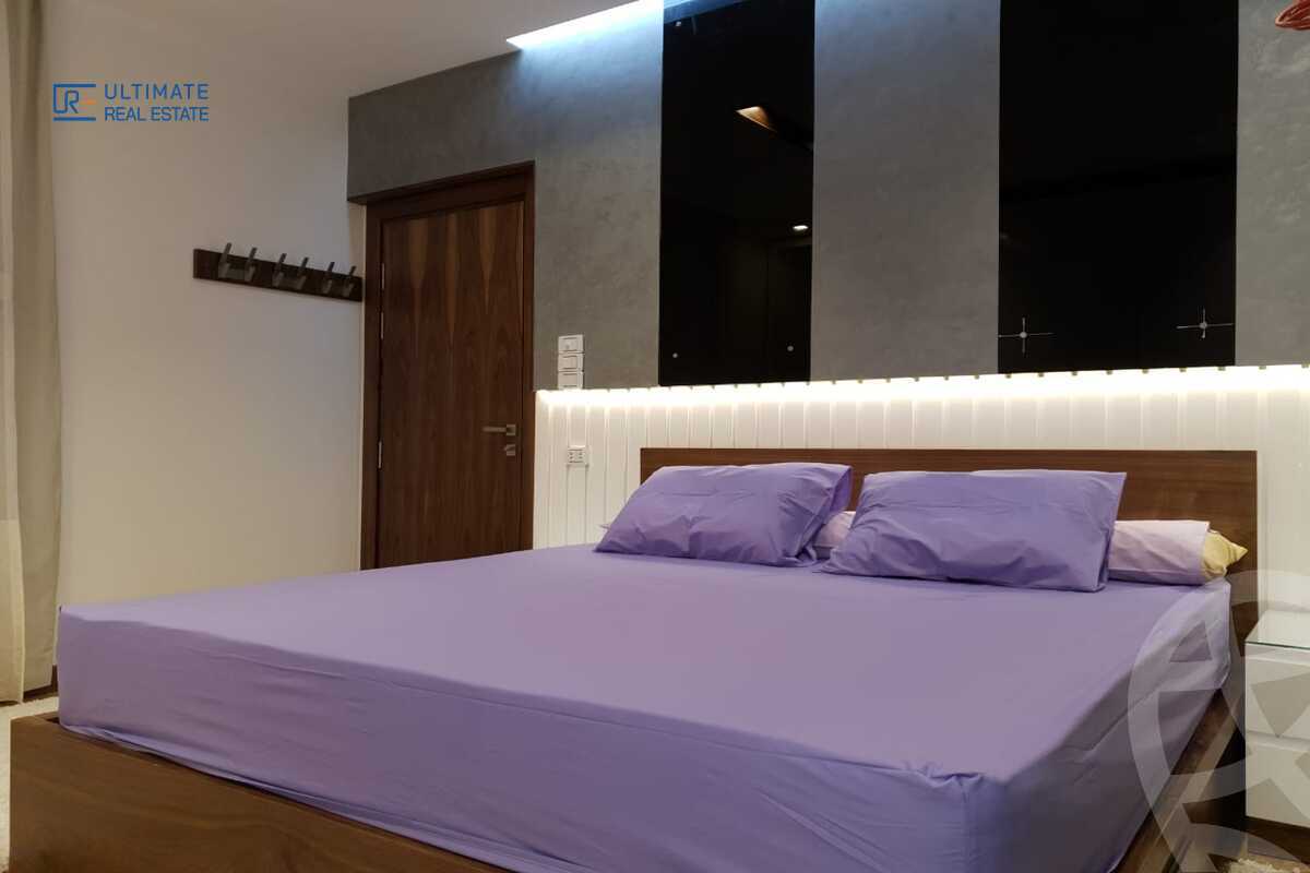 https://aqarmap.com.eg/ar/listing/6237695-for-rent-cairo-new-cairo-compounds-hyde-park-centre-ville-hyde-park