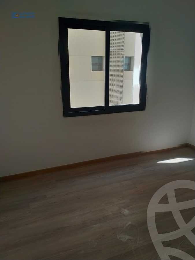 https://aqarmap.com.eg/ar/listing/6240886-for-rent-cairo-new-cairo-compounds-fifth-square