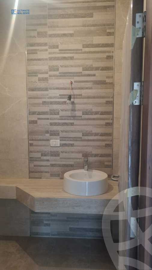https://aqarmap.com.eg/ar/listing/6241109-for-rent-cairo-new-cairo-compounds-el-patio-oro