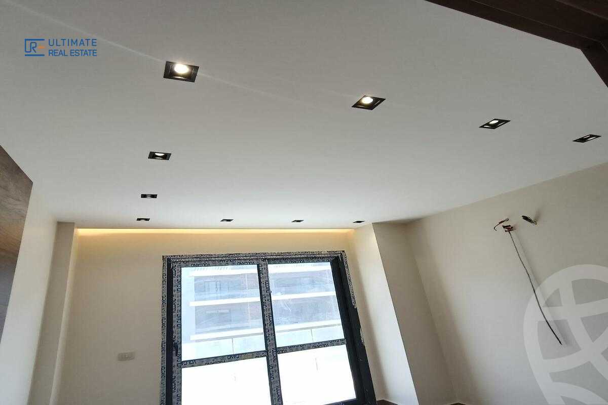 https://aqarmap.com.eg/ar/listing/6248576-for-sale-cairo-new-cairo-compounds-el-patio-oro
