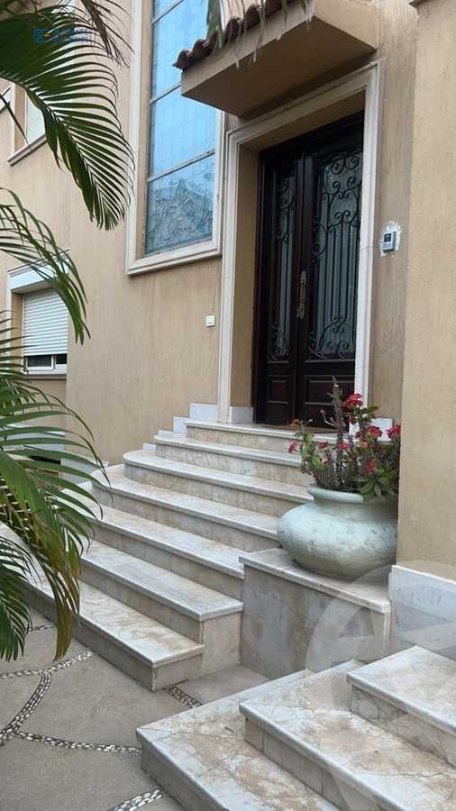 https://aqarmap.com.eg/en/listing/6256328-for-rent-cairo-new-cairo-compounds-lake-view-boutique-el-hazek