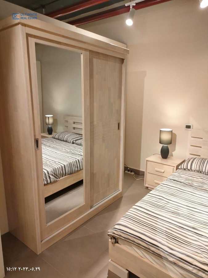 https://aqarmap.com.eg/en/listing/6256328-for-rent-cairo-new-cairo-compounds-lake-view-boutique-el-hazek
