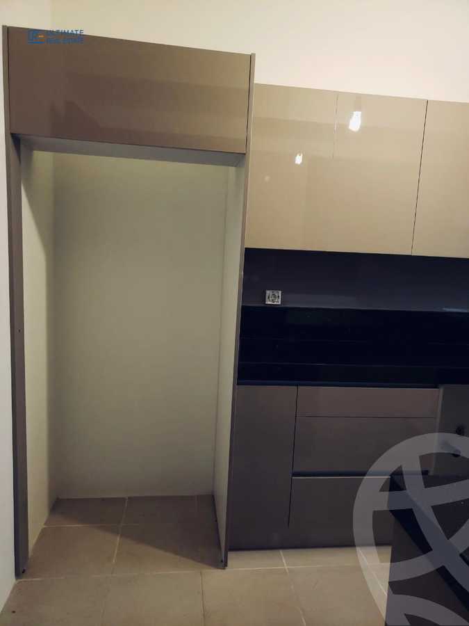 https://aqarmap.com.eg/en/listing/6259001-for-rent-cairo-new-cairo-compounds-mivida-mivida-business-park-emaar