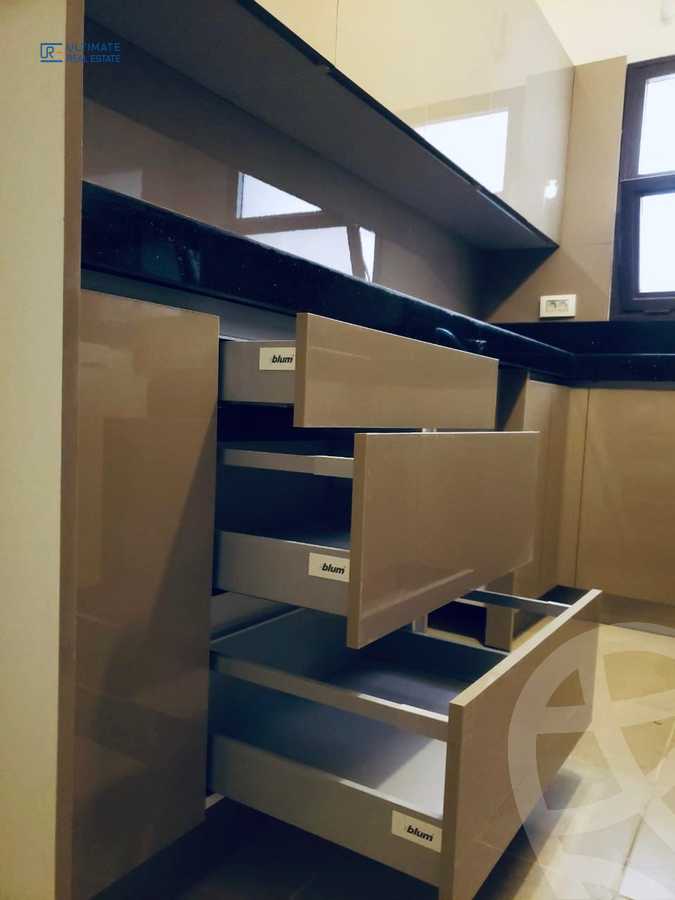 https://aqarmap.com.eg/en/listing/6259001-for-rent-cairo-new-cairo-compounds-mivida-mivida-business-park-emaar