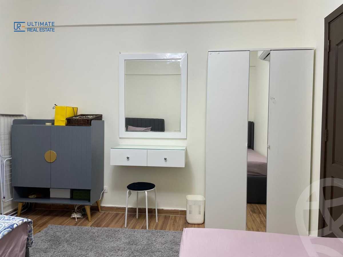 https://aqarmap.com.eg/en/listing/6261701-for-rent-cairo-new-cairo-compounds-hyde-park-centre-ville-hyde-park