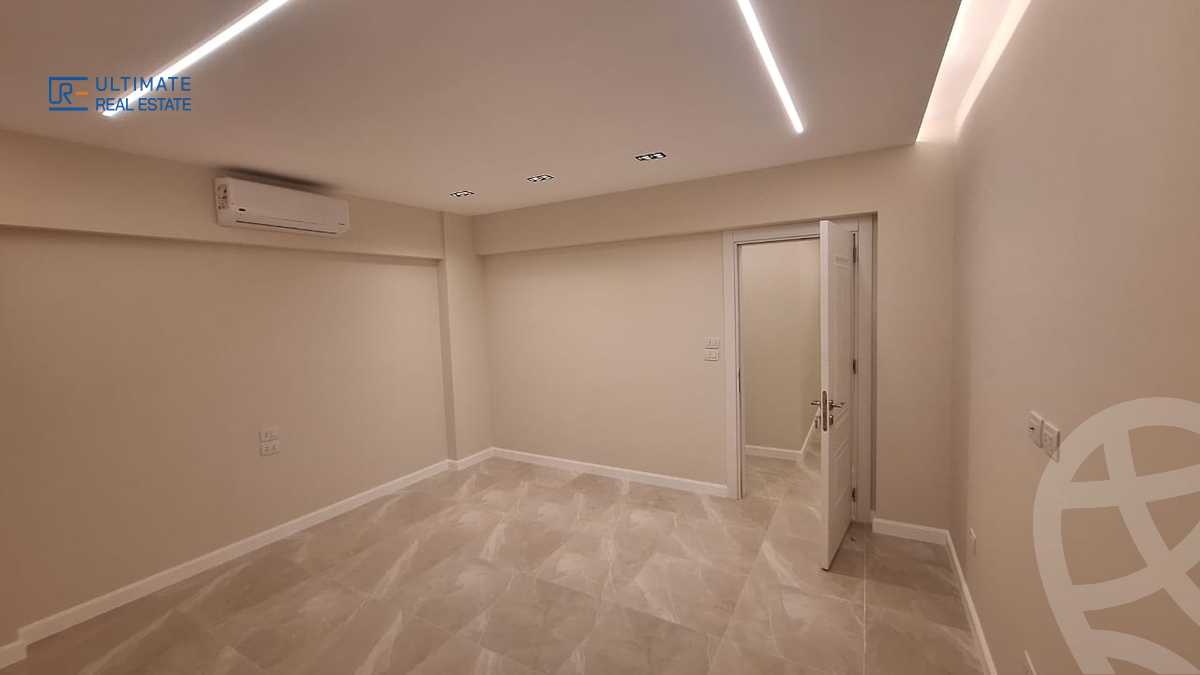 https://aqarmap.com.eg/ar/listing/6271455-for-rent-cairo-new-cairo-compounds-galleria-moon-valley