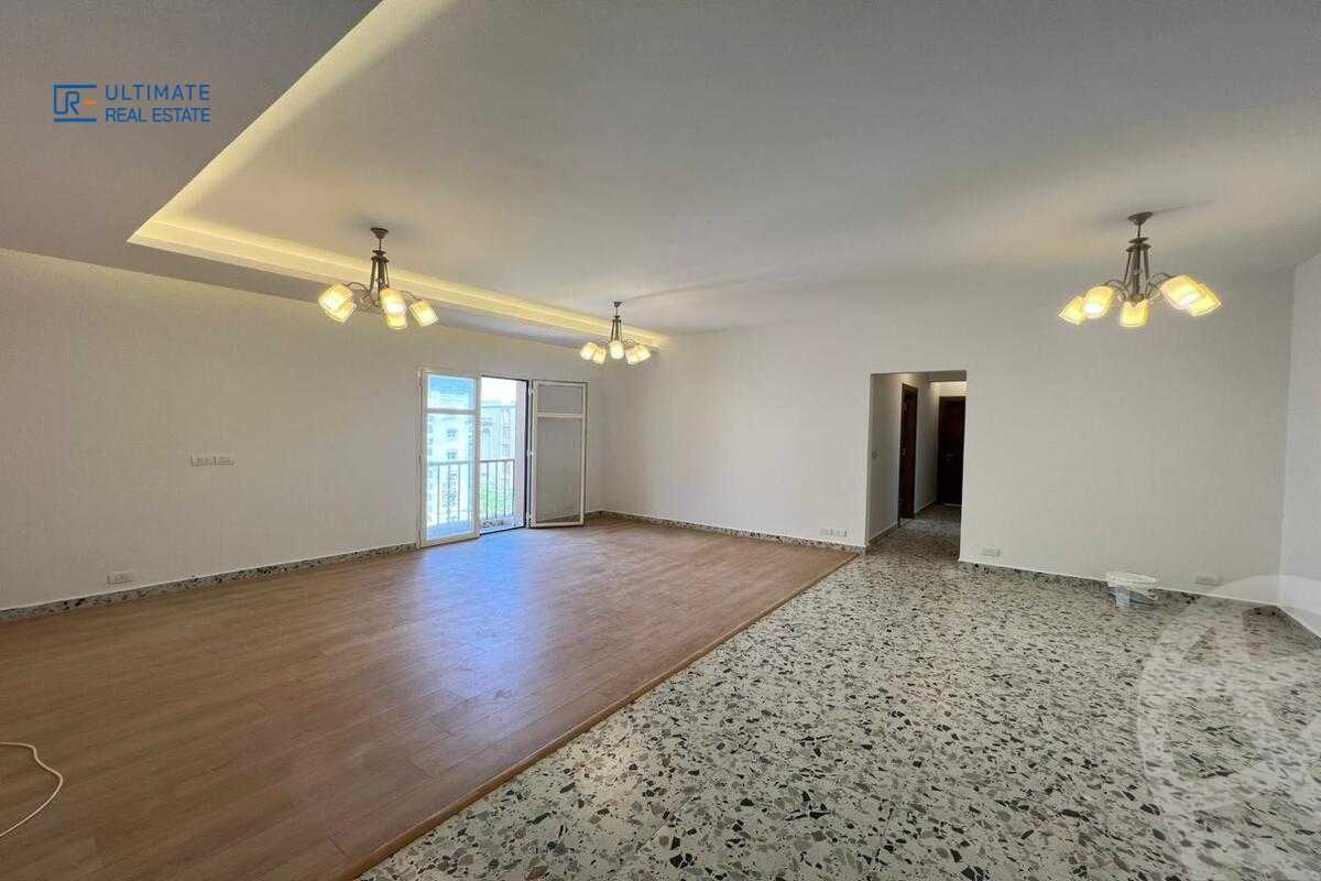 https://aqarmap.com.eg/ar/listing/6279808-for-rent-cairo-new-cairo-compounds-hyde-park-centre-ville-hyde-park