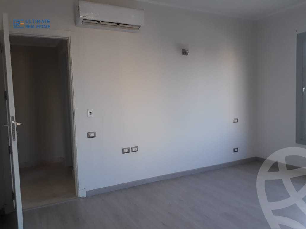 https://aqarmap.com.eg/ar/listing/6282244-for-sale-cairo-new-cairo-compounds-kmbwnd-fyldj-jyt-blm-hylz