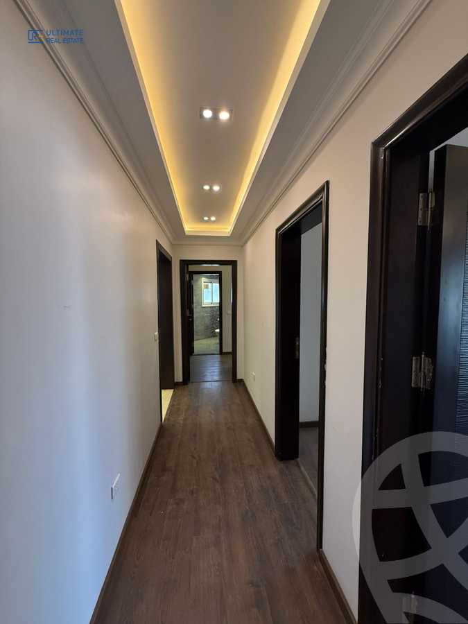 https://aqarmap.com.eg/ar/listing/6285029-for-rent-cairo-new-cairo-compounds-mountain-view-hyde-park