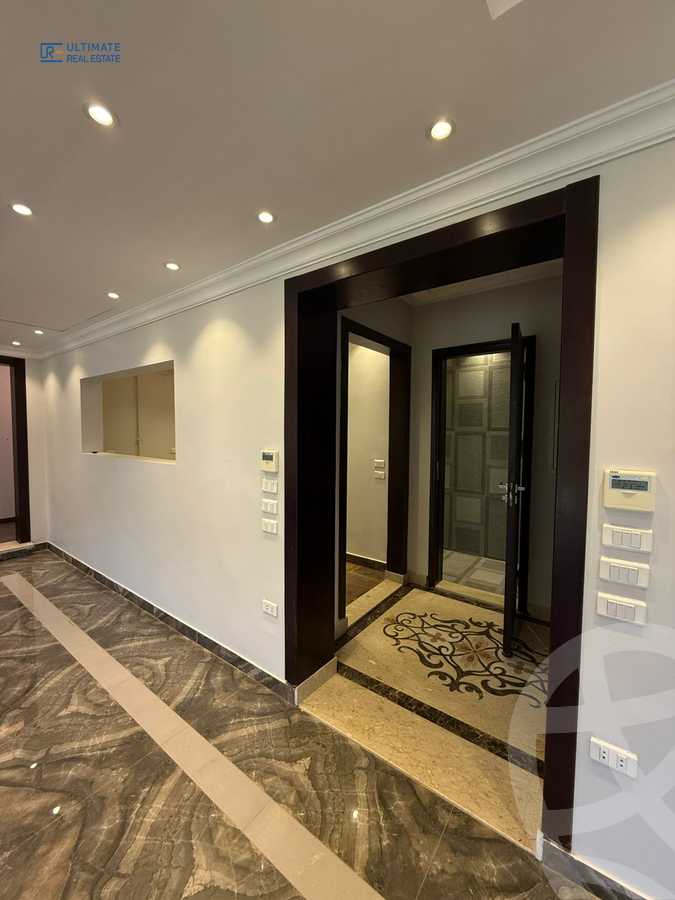 https://aqarmap.com.eg/ar/listing/6285029-for-rent-cairo-new-cairo-compounds-mountain-view-hyde-park