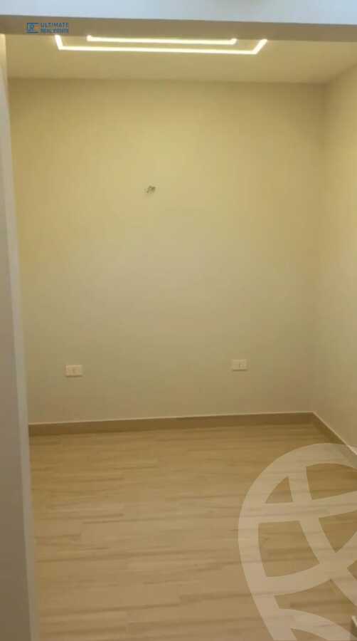 https://aqarmap.com.eg/ar/listing/6306064-for-rent-cairo-new-cairo-compounds-hyde-park-park-corner-hyde-park