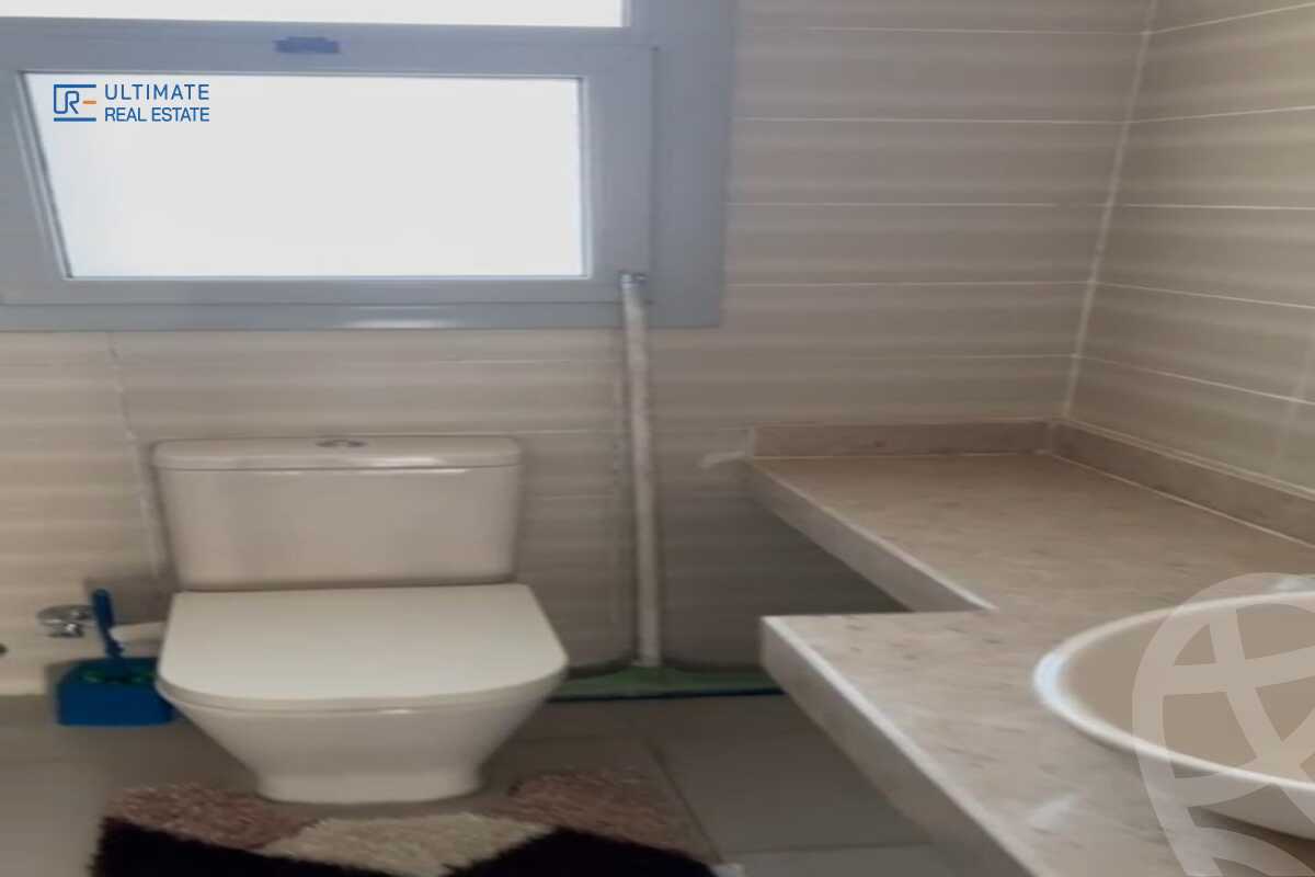 https://aqarmap.com.eg/ar/listing/6306195-for-rent-cairo-new-cairo-compounds-kmbwnd-fyldj-jyt-blm-hylz