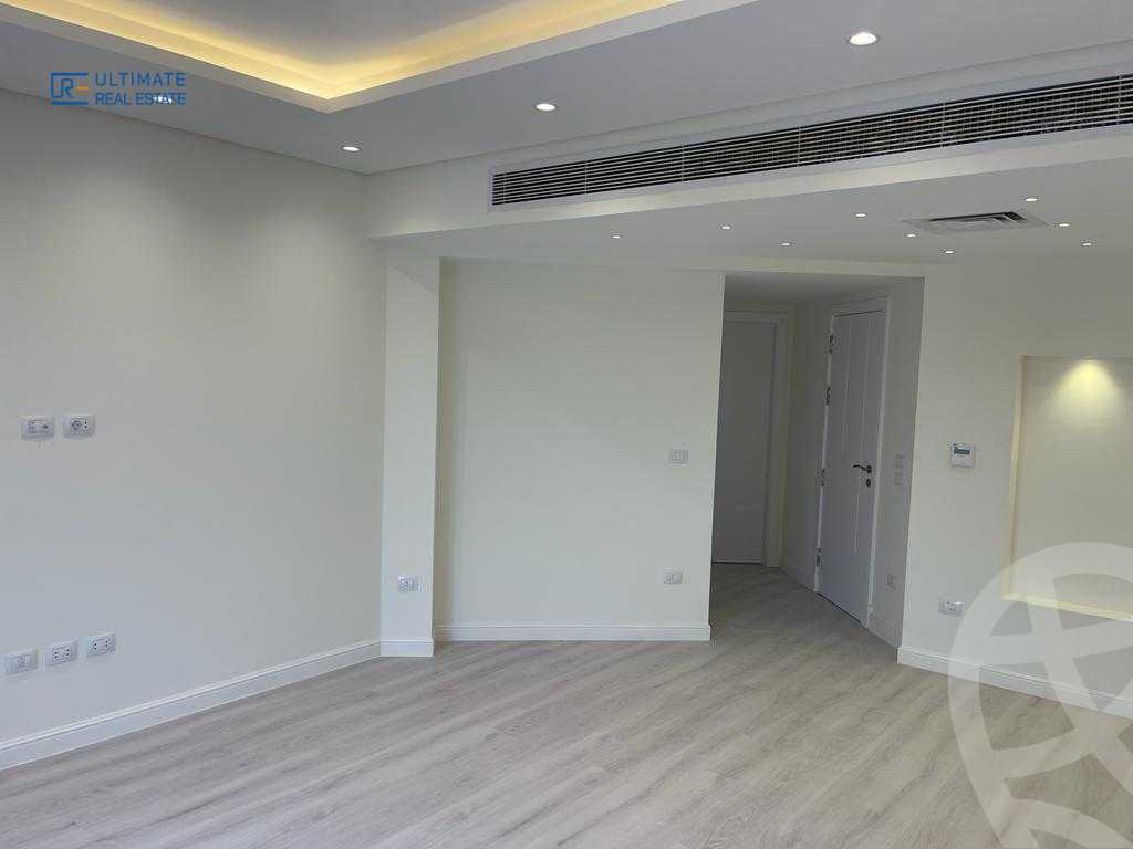 https://aqarmap.com.eg/ar/listing/6309063-for-rent-cairo-new-cairo-compounds-mountain-view-hyde-park