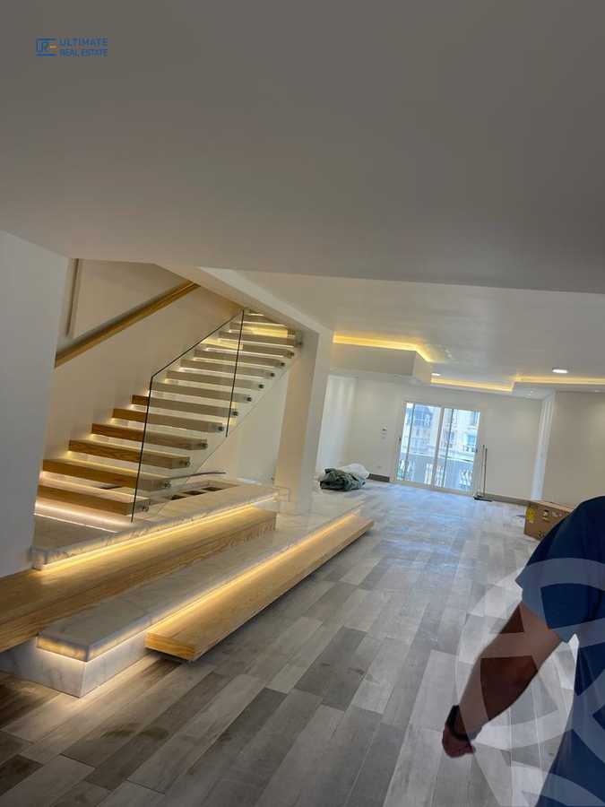 https://aqarmap.com.eg/ar/listing/6309063-for-rent-cairo-new-cairo-compounds-mountain-view-hyde-park