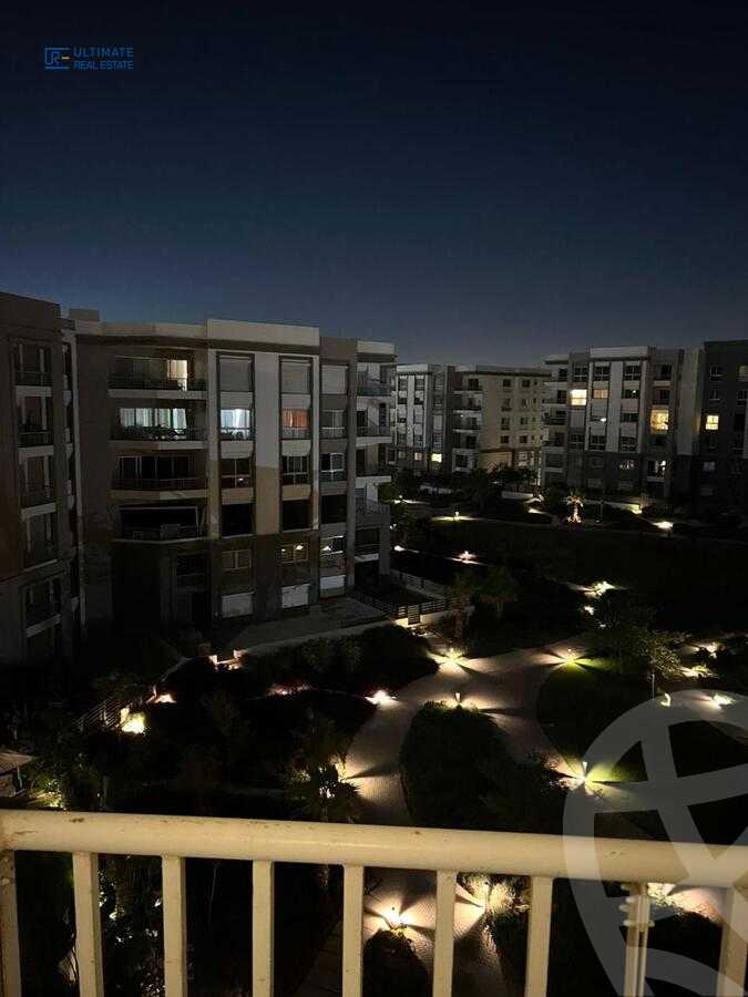 https://aqarmap.com.eg/ar/listing/6312816-for-rent-cairo-new-cairo-compounds-hyde-park-centre-ville-hyde-park