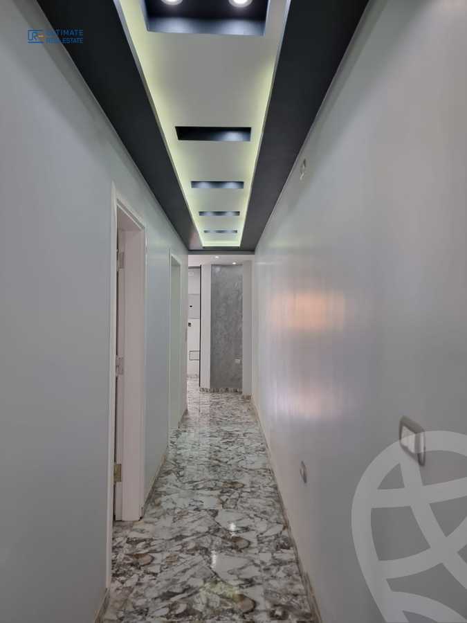 https://aqarmap.com.eg/ar/listing/6312863-for-rent-cairo-new-cairo-compounds-mountain-view-hyde-park