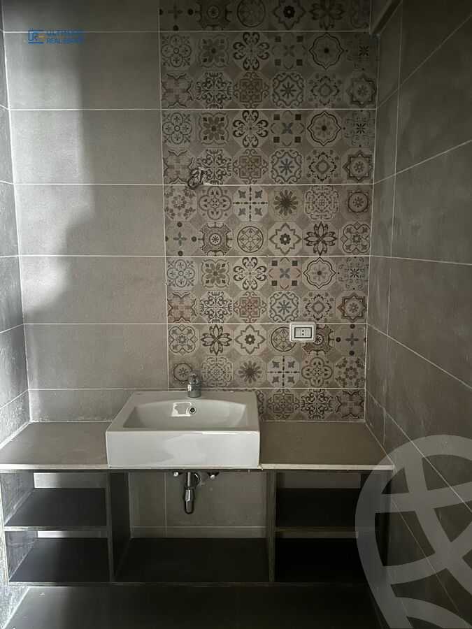 https://aqarmap.com.eg/ar/listing/6313231-for-sale-cairo-new-cairo-compounds-fifth-square