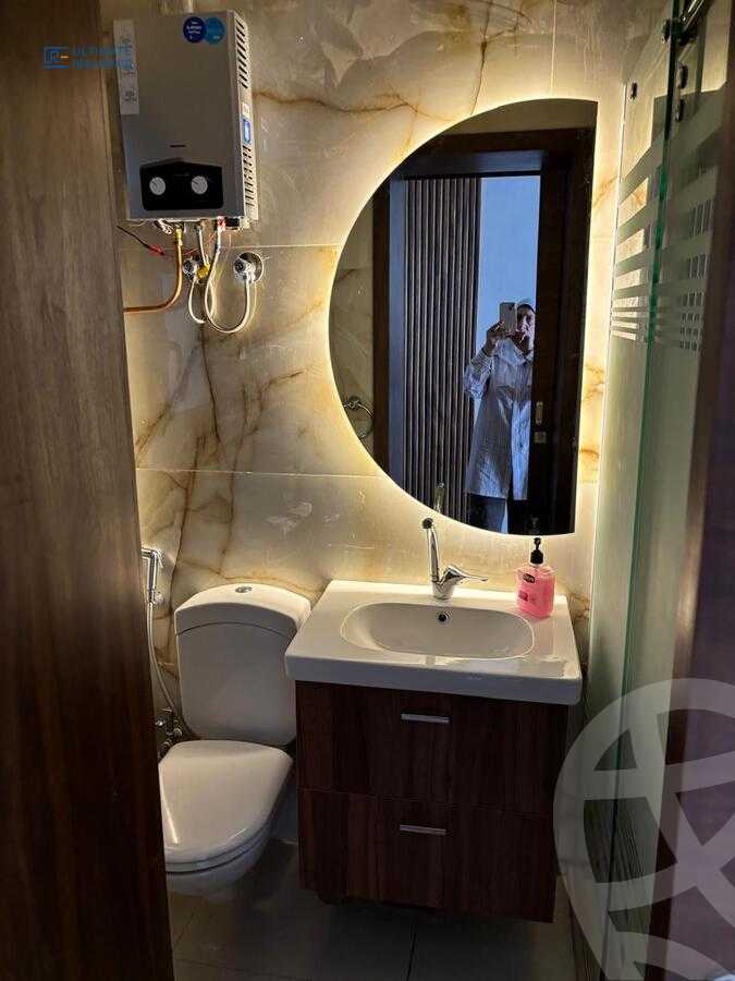 https://aqarmap.com.eg/en/listing/6325103-for-rent-cairo-new-cairo-compounds-lake-view