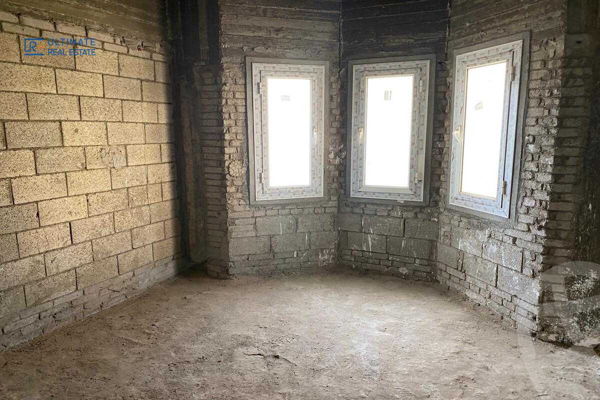 https://aqarmap.com.eg/ar/listing/6327698-for-sale-cairo-new-cairo-compounds-mountain-view-hyde-park