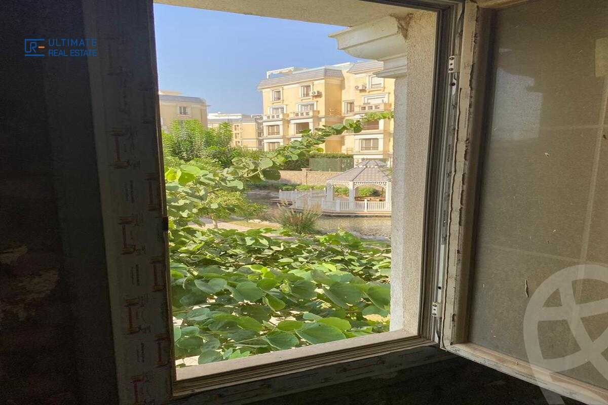 https://aqarmap.com.eg/ar/listing/6327698-for-sale-cairo-new-cairo-compounds-mountain-view-hyde-park