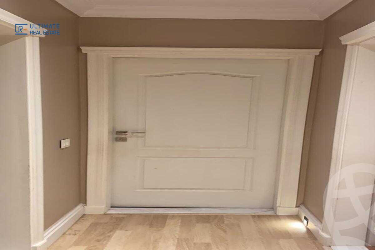 https://aqarmap.com.eg/ar/listing/6327733-for-sale-cairo-new-cairo-compounds-mountain-view-hyde-park