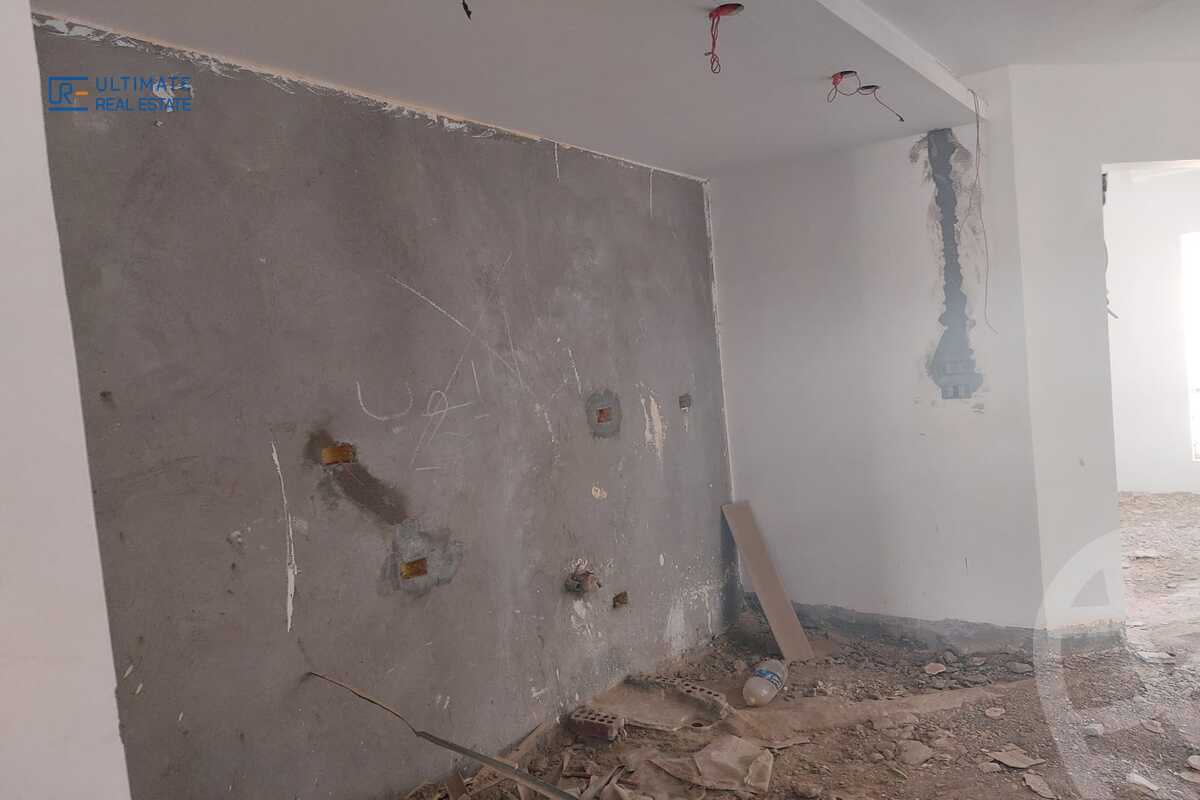 https://aqarmap.com.eg/ar/listing/6327779-for-sale-cairo-new-cairo-compounds-mountain-view-hyde-park